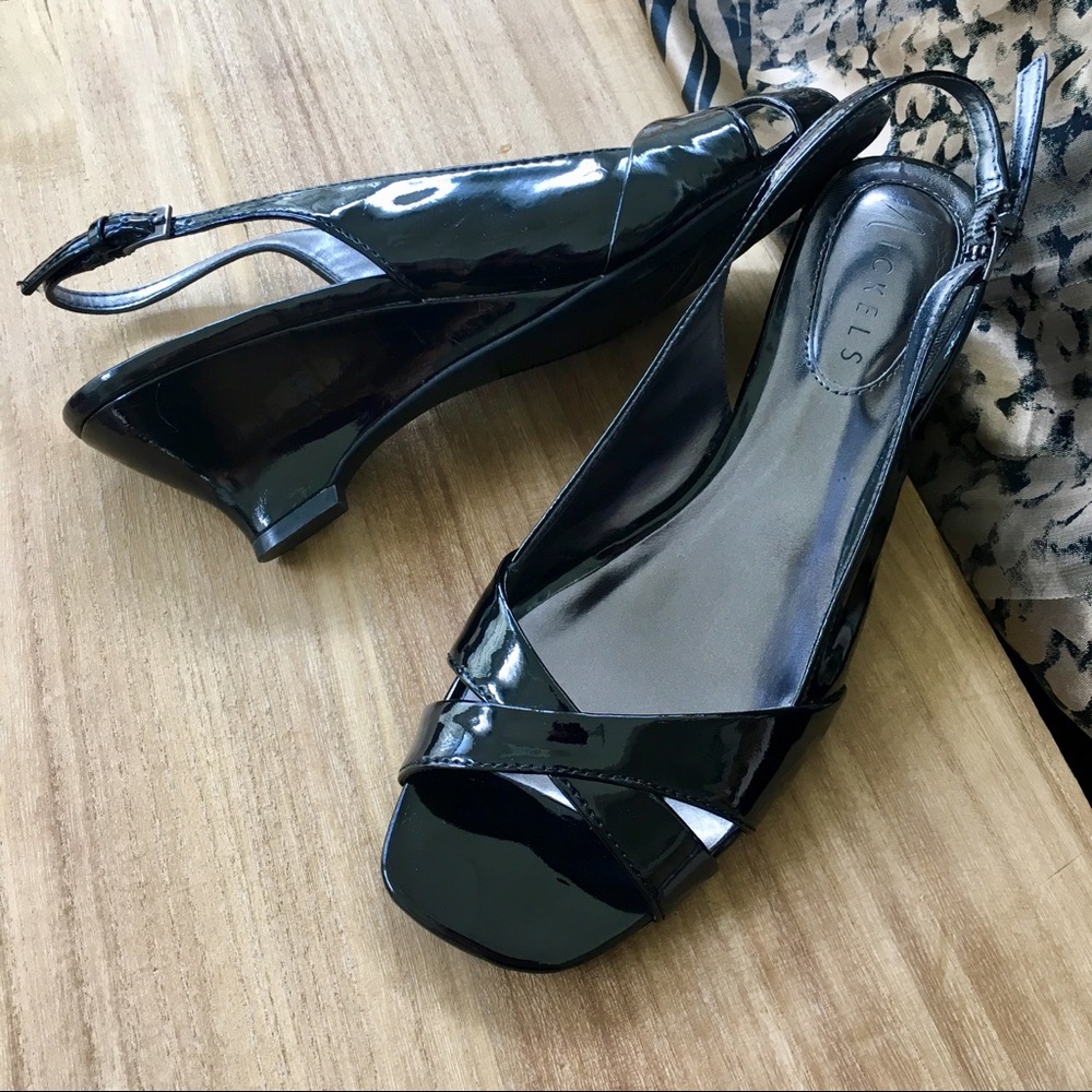 Nickels Taea Black Patent Slingback Sandals 6.5 M